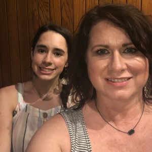 Meet your Posher, Beth